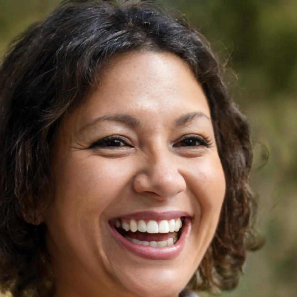 Sarah Mueller, Finanzanalystin